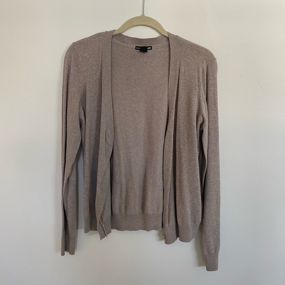 Oatmeal Colored Cardigan - Picture 2 of 3